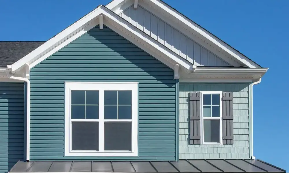 Roof repair and inspection services in Lee